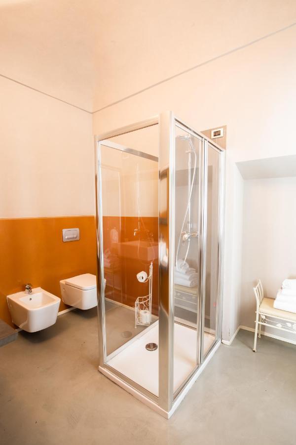 Vincafe Hotel Alba  Bagian luar foto